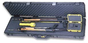 pelican 1750.jpg (9096 bytes)